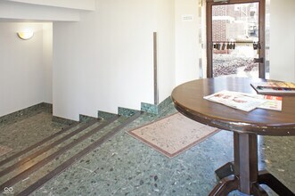 230 E 9th St in Indianapolis, IN - Building Photo - Building Photo