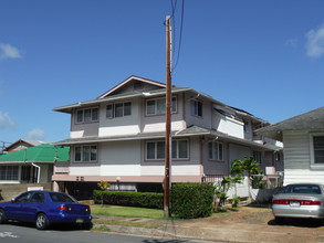 707-709 Palani Ave in Honolulu, HI - Foto de edificio - Building Photo