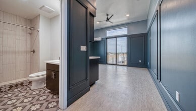 2267 Springfield Dr, Unit #203 in Chico, CA - Building Photo - Building Photo