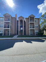 2550 N Alafaya Trl, Unit Waterford landing in Orlando, FL - Building Photo