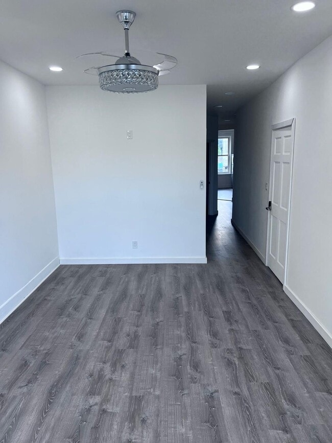 105 Ridgewood Ave, Unit 1 in Brooklyn, NY - Foto de edificio - Building Photo