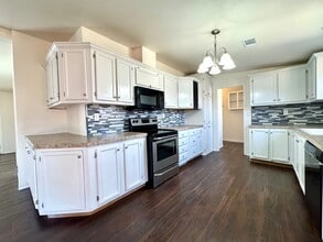 2401 Covey Ln in Alpine, TX - Building Photo - Building Photo