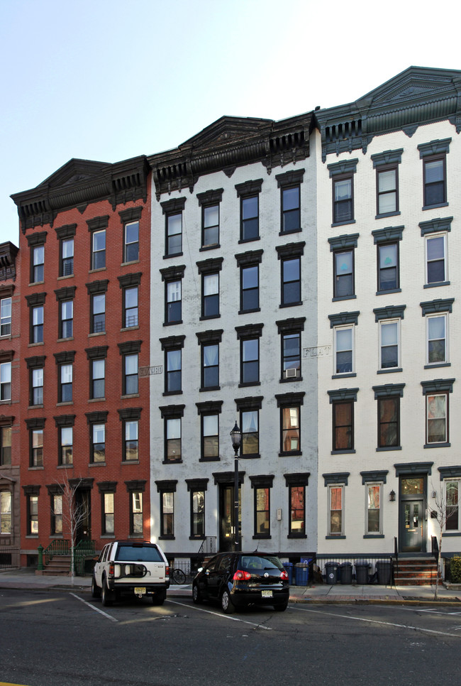 1109 Washington St in Hoboken, NJ - Building Photo - Building Photo