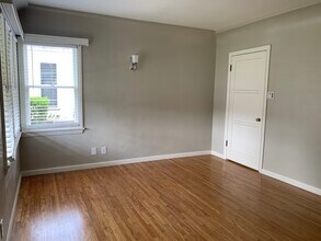 318 N Bushnell Ave in Alhambra, CA - Building Photo - Building Photo