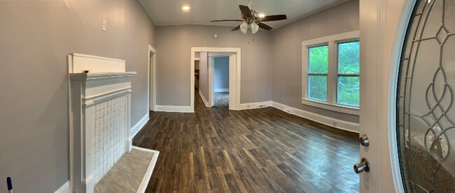 106 Brawley St in Chester, SC - Foto de edificio - Building Photo