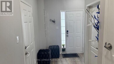 22 Rivermere Ct in Brampton, ON - Building Photo - Building Photo