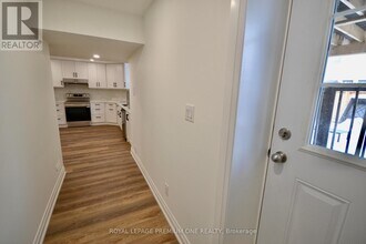 5 Arctic Grail Rd in Vaughan, ON - Building Photo - Building Photo