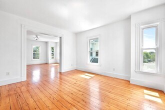 48 Ashland St in Malden, MA - Building Photo - Building Photo