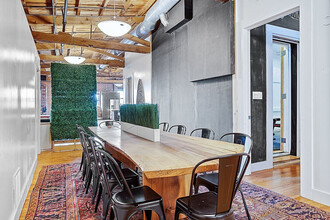 1811 N Howard St in Philadelphia, PA - Building Photo - Building Photo
