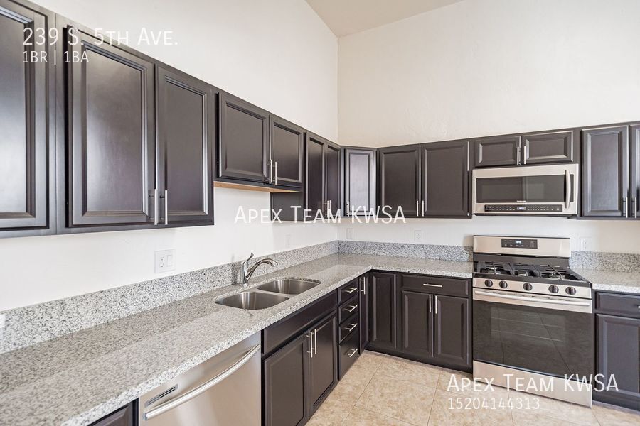 239 S 5th Ave in Tucson, AZ - Building Photo