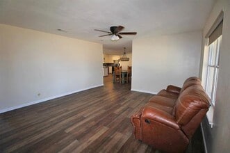 801 Pearson Dr in Roswell, NM - Building Photo - Building Photo