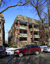 2761 Euclid Heights Blvd Apartments