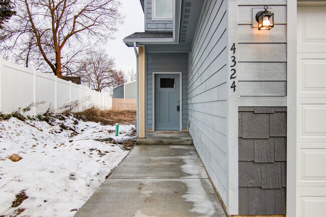 4324 N Centennial Ln in Spokane, WA - Building Photo - Building Photo