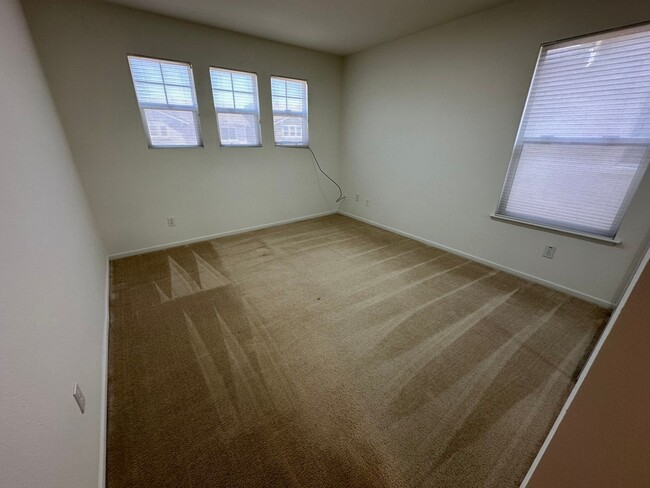 property at 5181 Chesney Glen Dr
