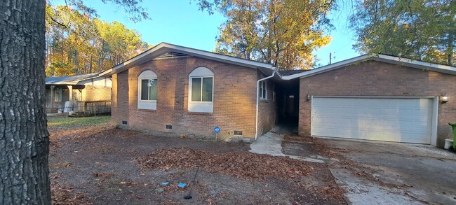 4716 Bonnie Forest Blvd in Columbia, SC - Building Photo - Building Photo