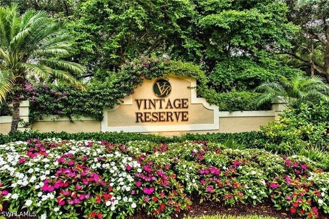 638 Vintage Reserve Cir in Naples, FL - Building Photo - Building Photo