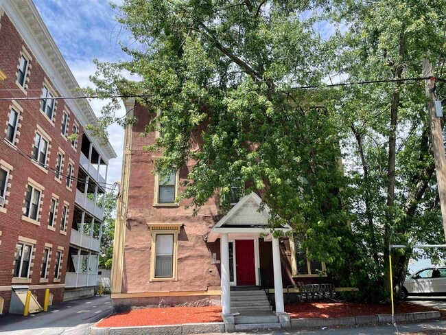 property at 616 Union St