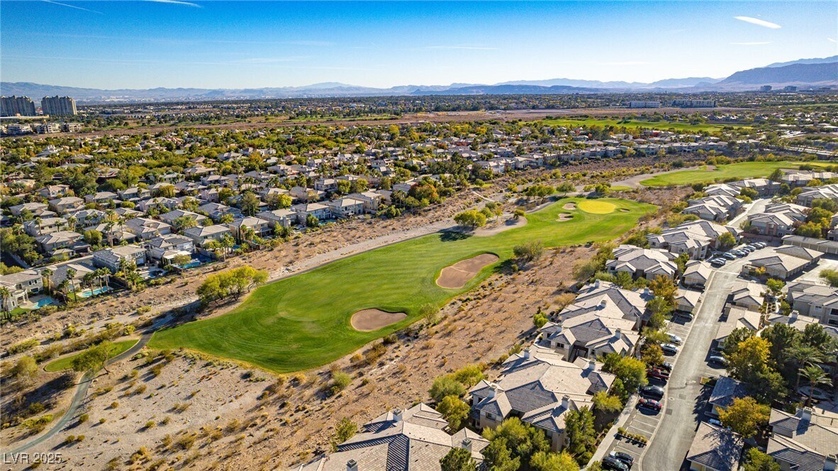 1008 Domnus Ln in Las Vegas, NV - Building Photo