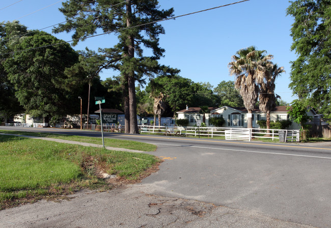 Spivey''s Mobile Home Park in Charleston, SC - Foto de edificio - Building Photo