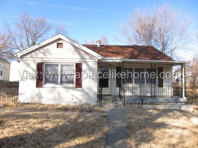 2936 Stewart Ave in Kansas City, KS - Building Photo - Building Photo