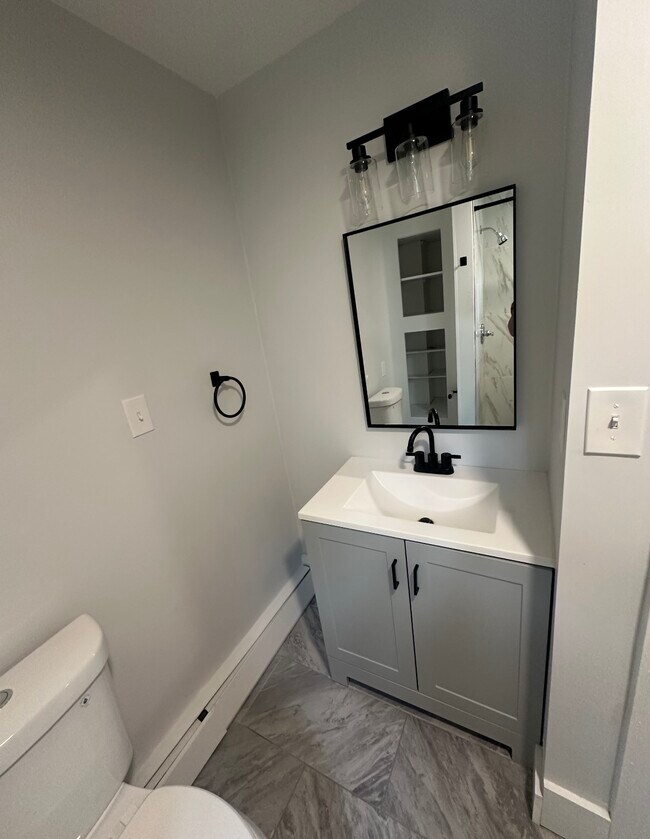 84 Hope St, Unit 1 in Millville, MA - Building Photo - Building Photo