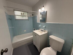 502 18th St in West Palm Beach, FL - Building Photo - Building Photo