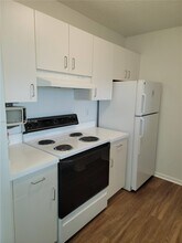 1701 Village Blvd in West Palm Beach, FL - Building Photo - Building Photo