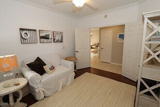 7058 Barrington Cir in Naples, FL - Building Photo - Building Photo