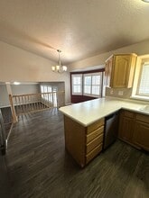 943 1520 N in Clinton, UT - Building Photo - Building Photo