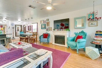 1208 E 3rd St in Georgetown, TX - Building Photo - Building Photo