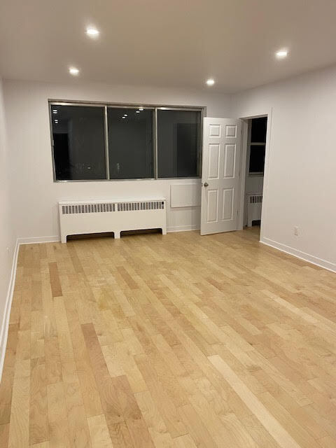 5491 Av. Victoria in Montréal, QC - Building Photo - Building Photo