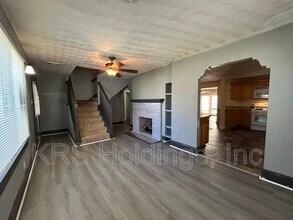 409 E Lorengo Ave in Norfolk, VA - Building Photo - Building Photo