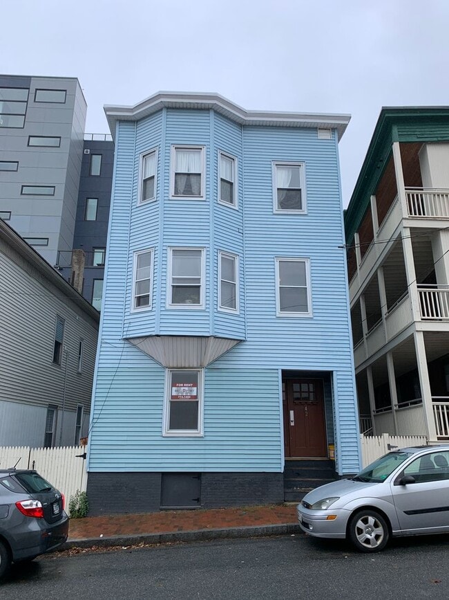 property at 42 Hampshire St
