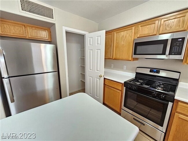 property at 729 Tawney Eagle St
