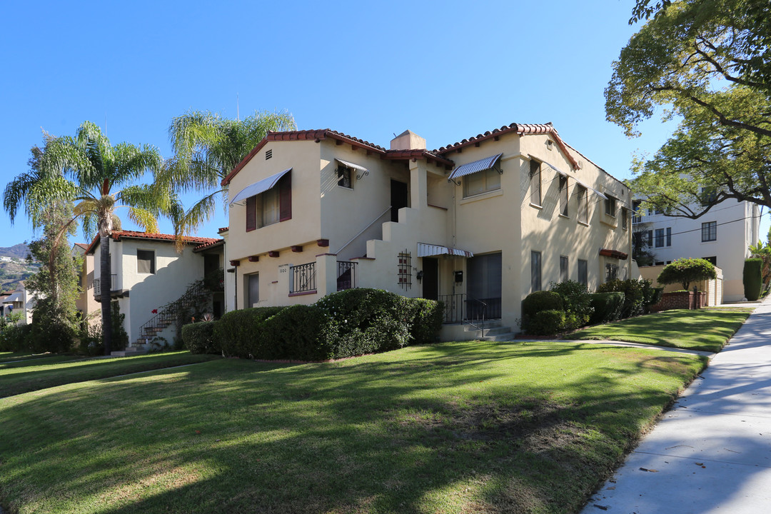 1100 N Maryland Ave in Glendale, CA - Building Photo