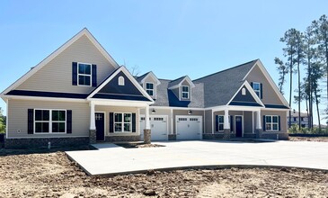 2025 Oak St in Conway, SC - Building Photo - Building Photo
