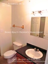 1017 Alvarado Dr SE in Albuquerque, NM - Building Photo - Building Photo