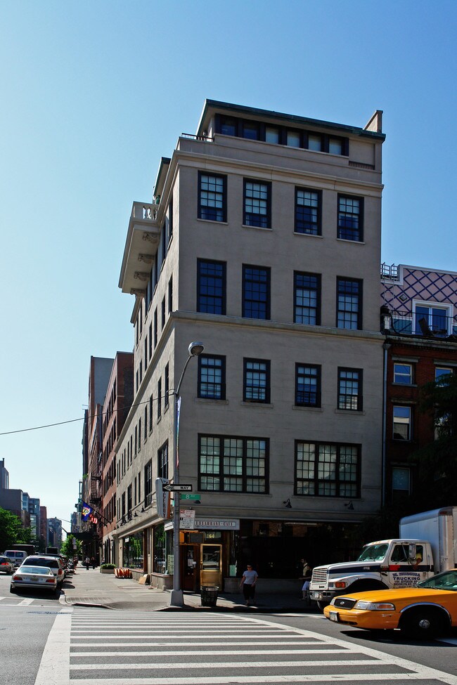 160 Eighth Ave in New York, NY - Building Photo - Building Photo