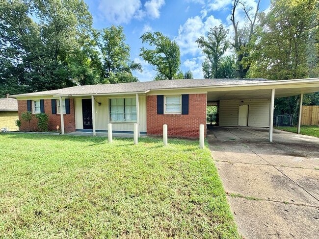 3224 Aden St in Memphis, TN - Foto de edificio - Building Photo