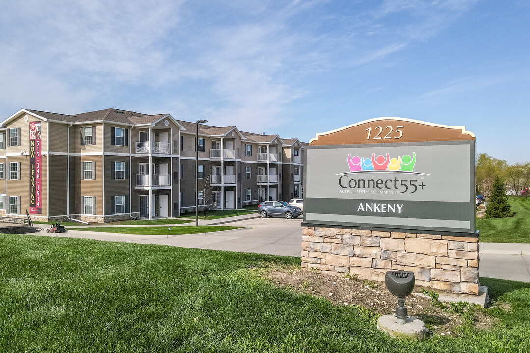 Connect55+ Ankeny Senior Living 55+ in Ankeny, IA - Building Photo