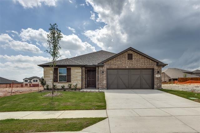 property at 3916 Amethyst Dr