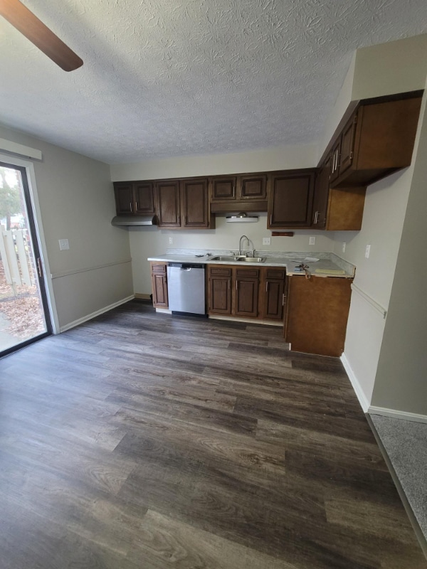 property at 1012 Schneider St SE