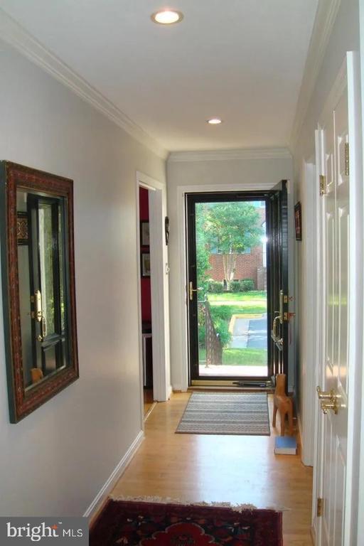 7330 Lewinsville Park Ct in McLean, VA - Building Photo - Building Photo