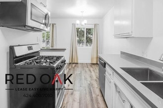 735 Locust St in Pasadena, CA - Building Photo - Building Photo