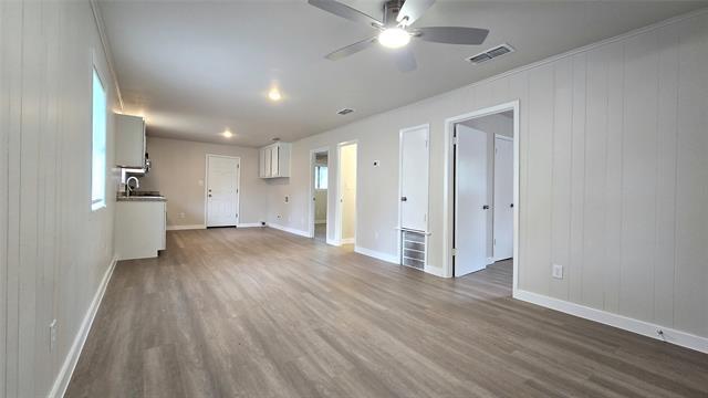 389 Blackbourn St in Hawkins, TX - Building Photo - Building Photo