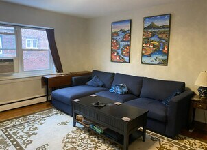 63 Selkirk Rd, Unit 6 in Boston, MA - Building Photo - Building Photo