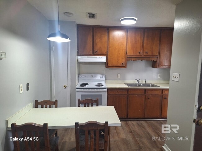 502 Geronimo St in Chickasaw, AL - Building Photo - Building Photo