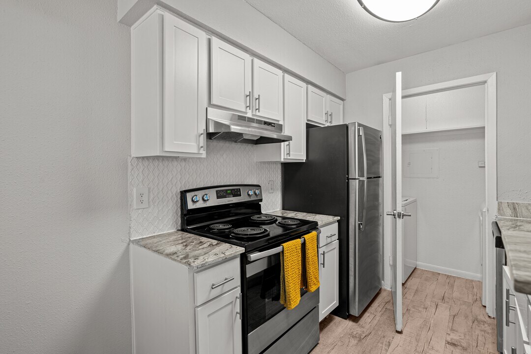 The Lantern Apartments in Austin, TX - Building Photo