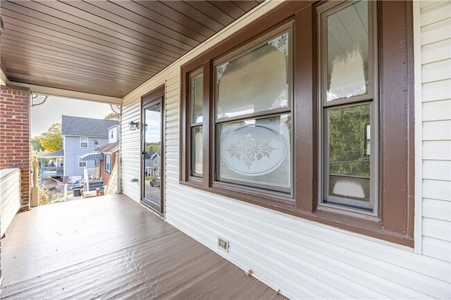 232 St Clair St in Bridgeville, PA - Building Photo - Building Photo