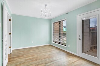 3220 69th St in Galveston, TX - Foto de edificio - Building Photo